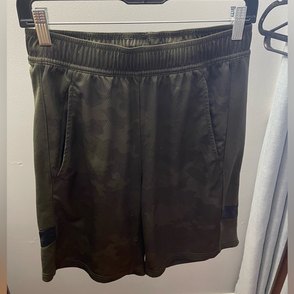 All in Motion Men's Olive Camouflage Athletic Shorts